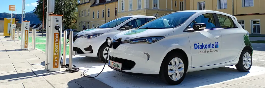 FAMILY OF POWER e-Carsharing